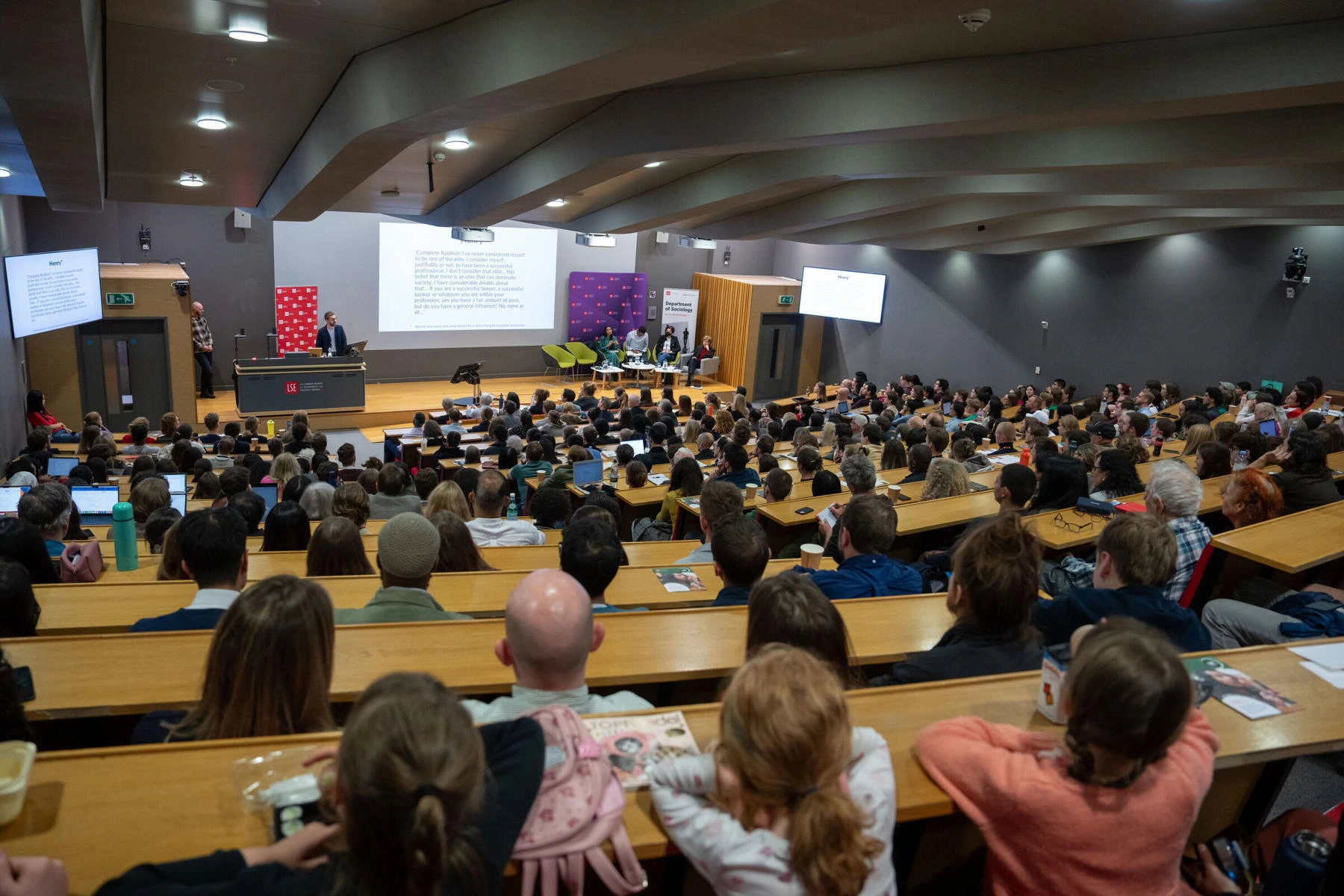 A full Sheikh Zayed Theatre for the Born to Rule book launch.