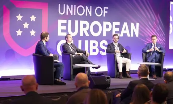 Jan Zglinski speaking at the Union of European Clubs