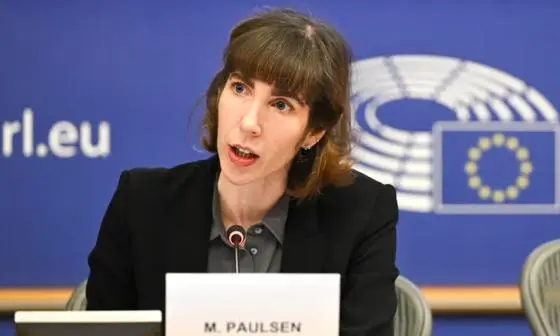 Mona Paulsen at the European Parliament discussing international trade