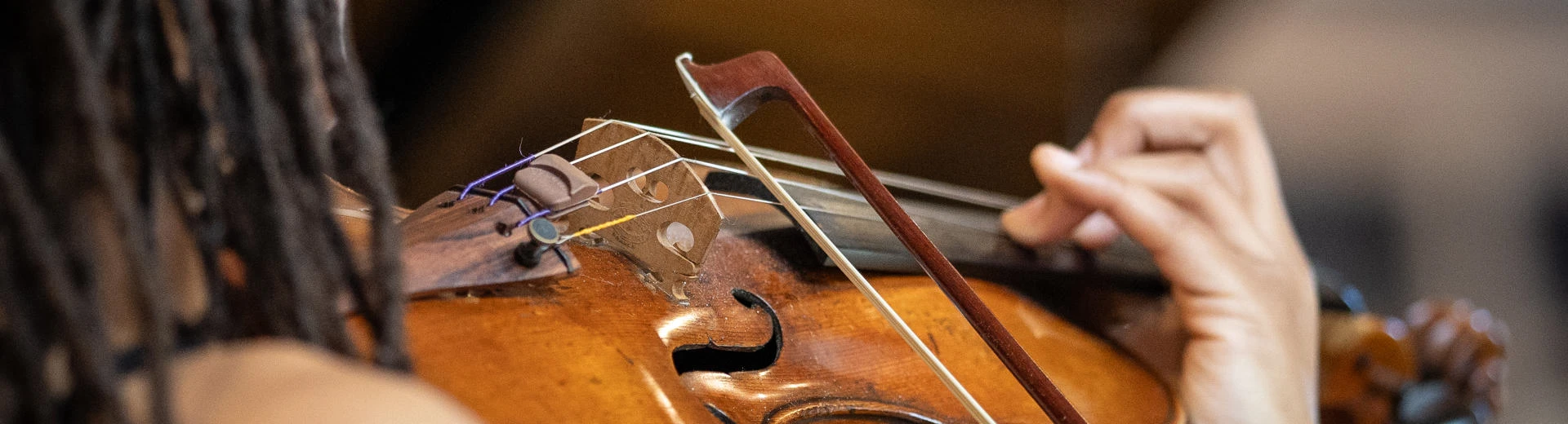 Violinist at a lunchtime concert