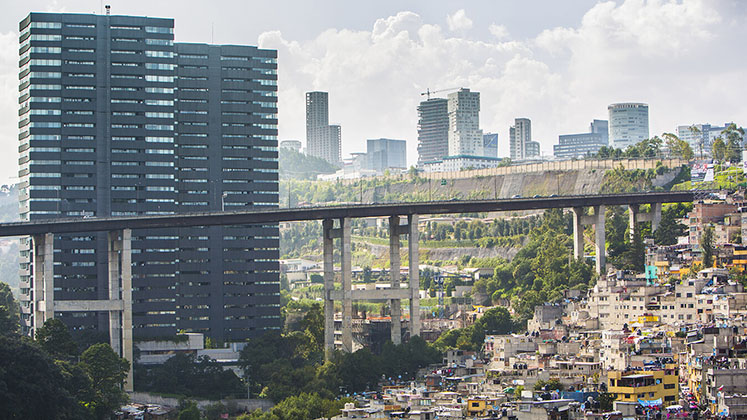 mexico_df_overpass_barrio_tower_cpy_747x420