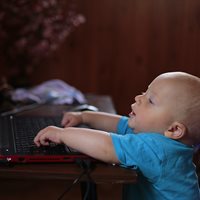 Baby computer