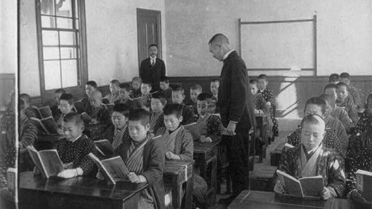 school-room-japan