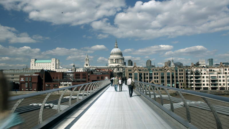 St_Pauls_140_800x450_16-9_sRGBe