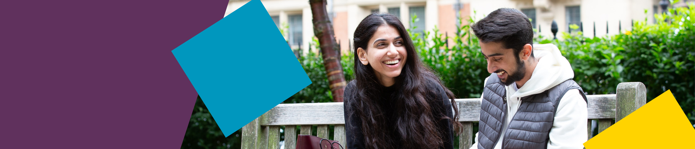 students-laughing-lincolns-inn-fields