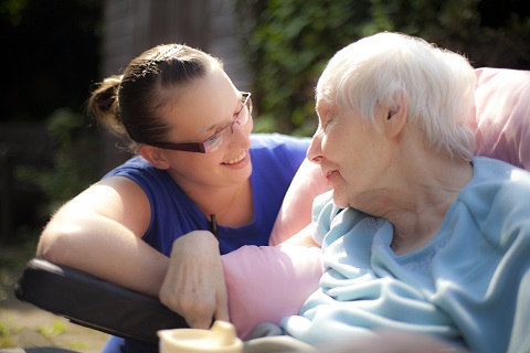 Elderly-patient-with-carer-480p