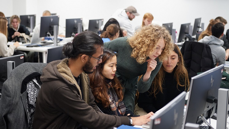 LSE LAB SHOOT-Carl_Goodwin_Photography-20191104-113_747x420