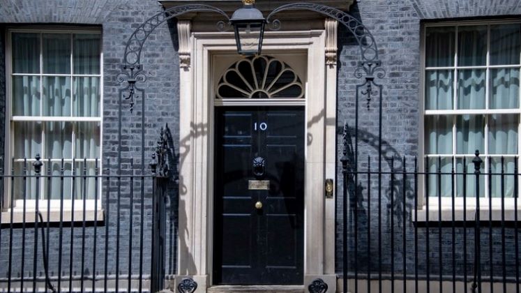 10-Downing-Street_420