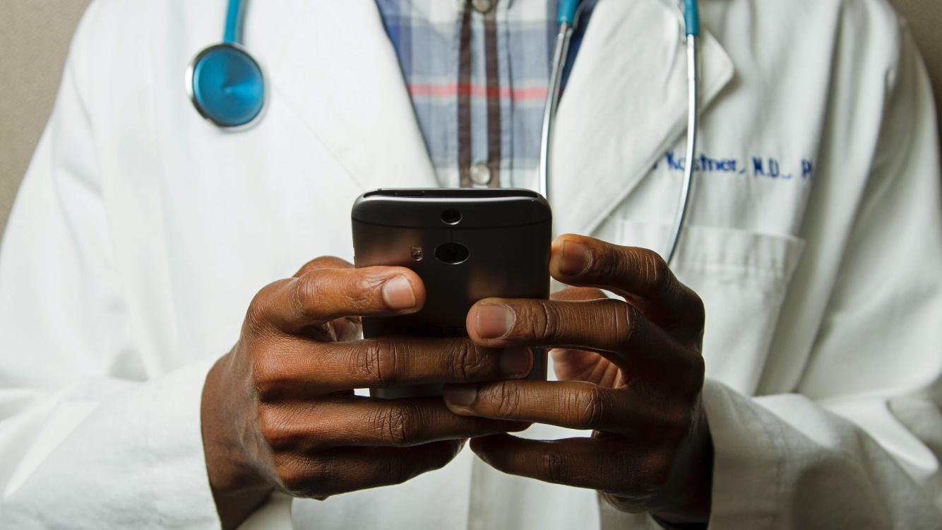 hospital-healthcare-mobile-phone