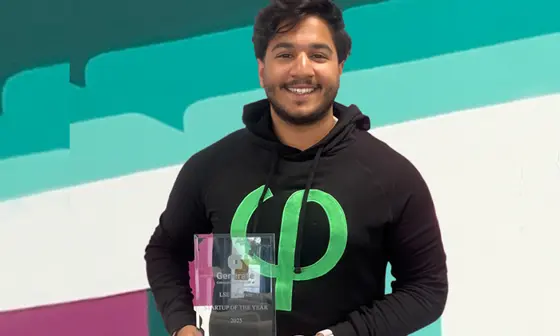 Akber Tahir with his Startup of the Year 2025 award from LSE Generate