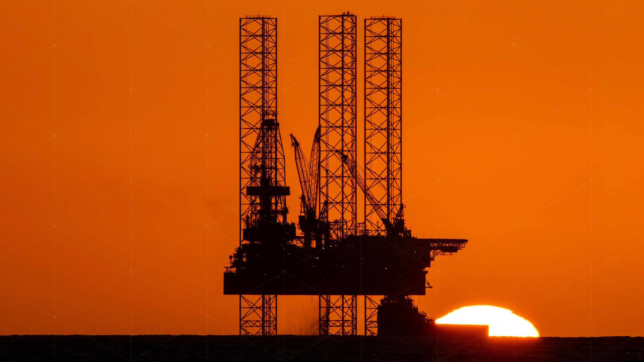 Is the UK still on track for net zero? | Award-winning LSE iQ Podcast