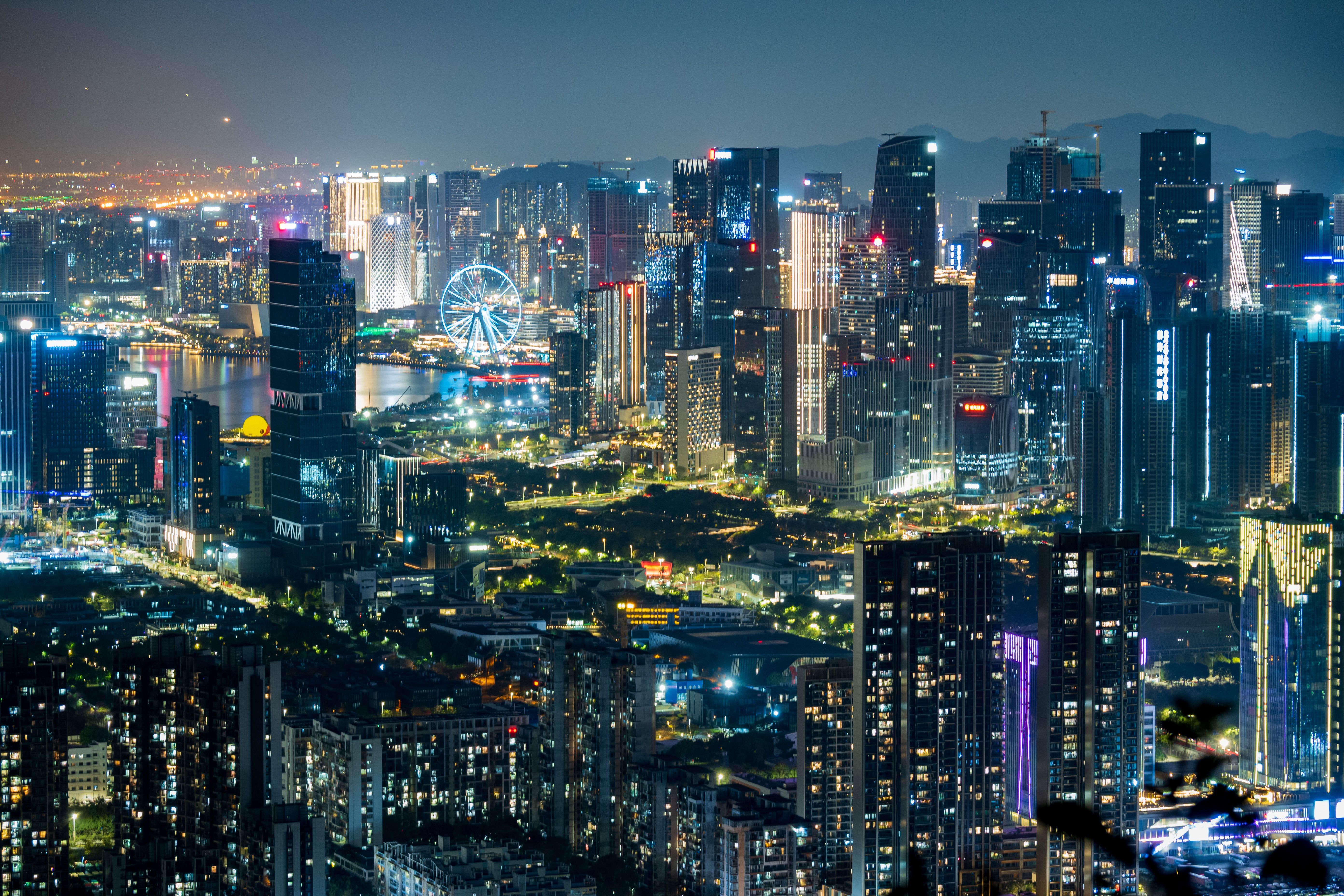 An aerial photo of Shenzhen, China at night