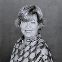 A black and white profile photograph of Andrea Römmele