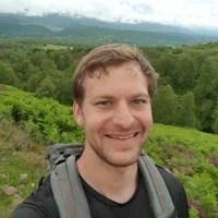 Andrew Ellis