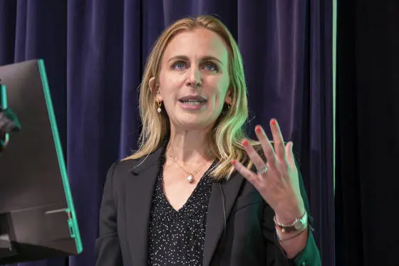 Anan Valero speaking at an event