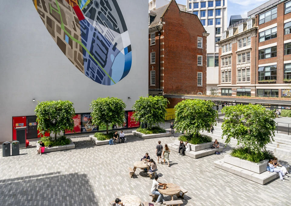 Cover image for London School of Economics and Political Science (LSE)