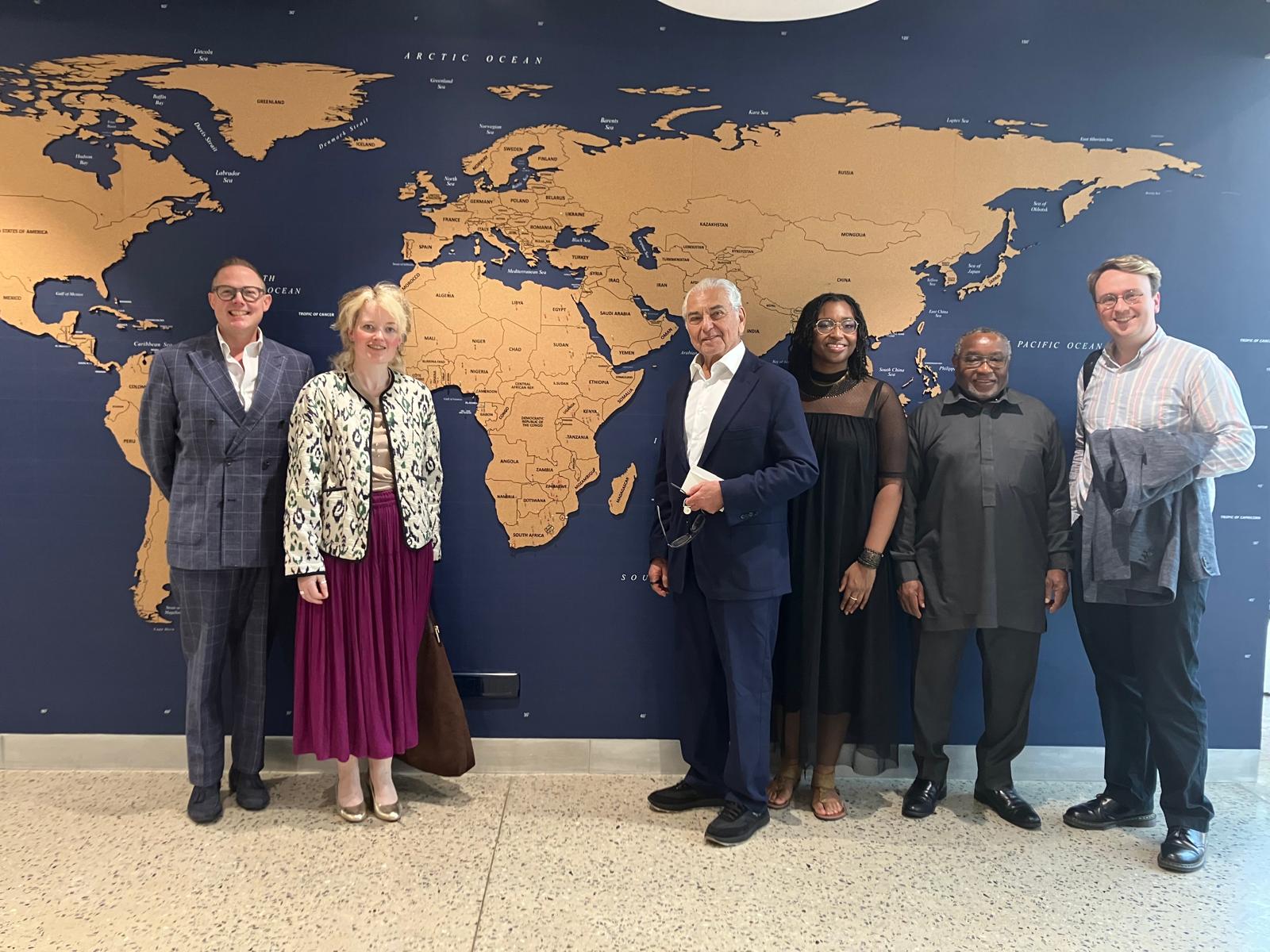 LSE alumni and staff pose for a group photo in Cape Town