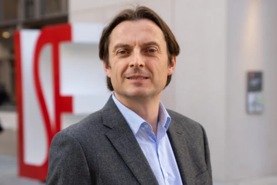 Headshot of Dr Will Venters