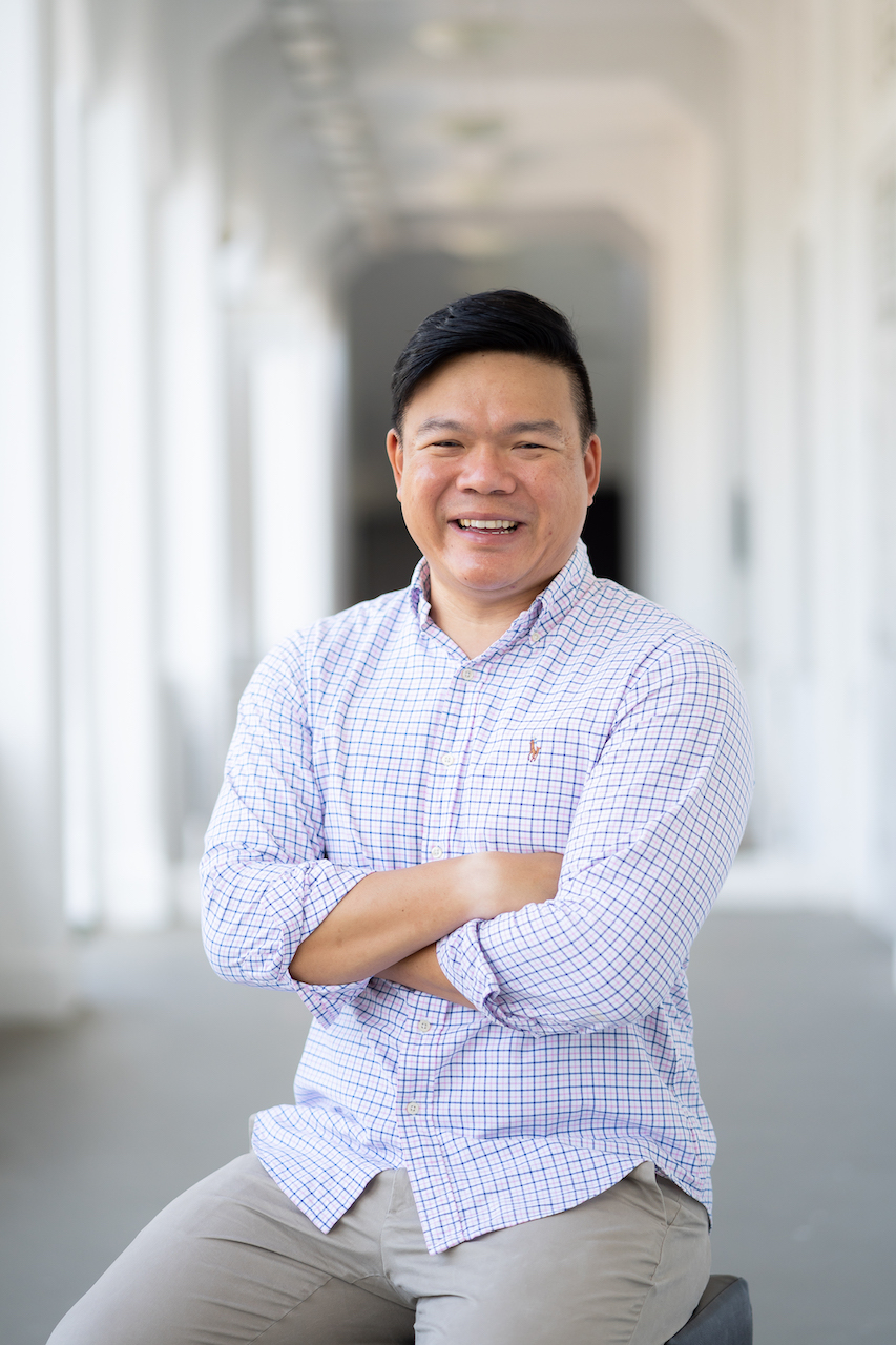 Dr. Jeremy Siow