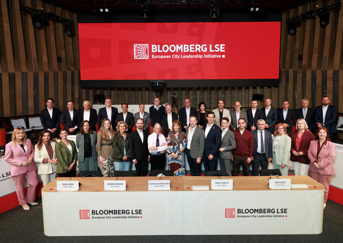 Mayors of the second class of the Bloomberg LSE European City Leadership Initiative with Mike Bloomberg, Patti Harris and James Anderson.