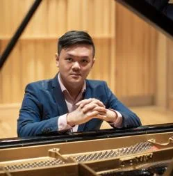 Edward Leung (piano)