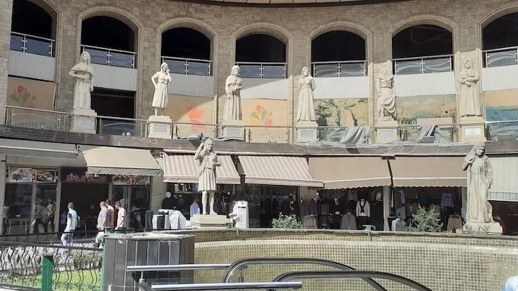 The Emergence of Modern National History Writing for Stateless Peoples in Early 20th Century Middle East: A Case of the Kurds