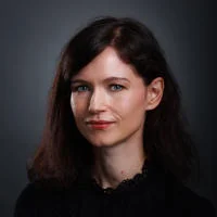 Emilia Borowska Headshot