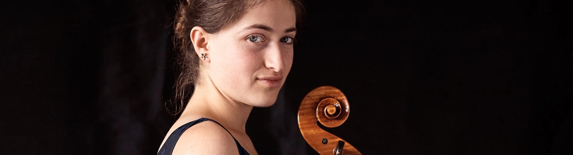 Indira Grier 1920x830