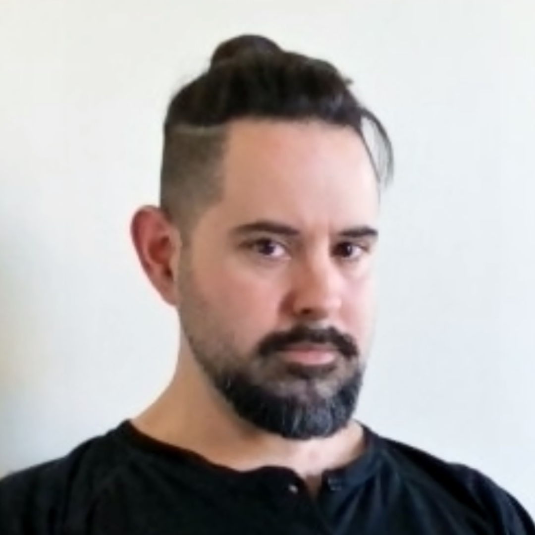 headshot james caron