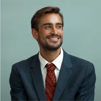 Francisco headshot