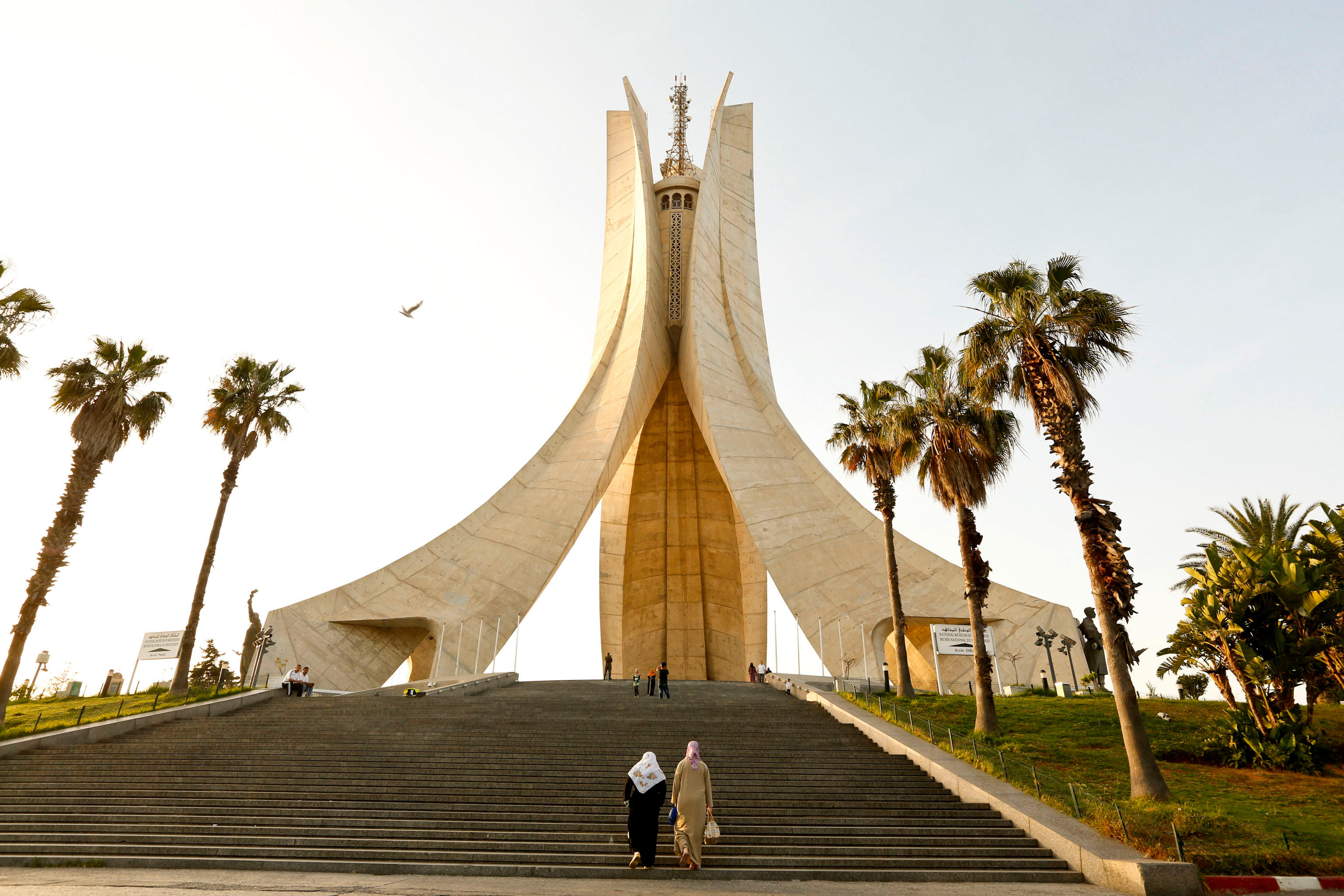 maqam echahid in algeria