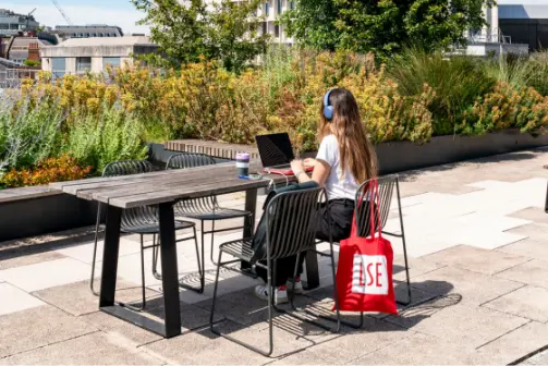 Student on LSE roof top