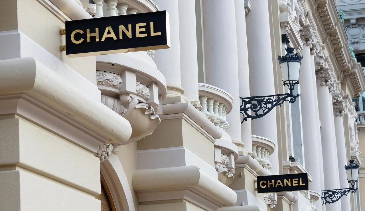 Building with Chanel shop signs