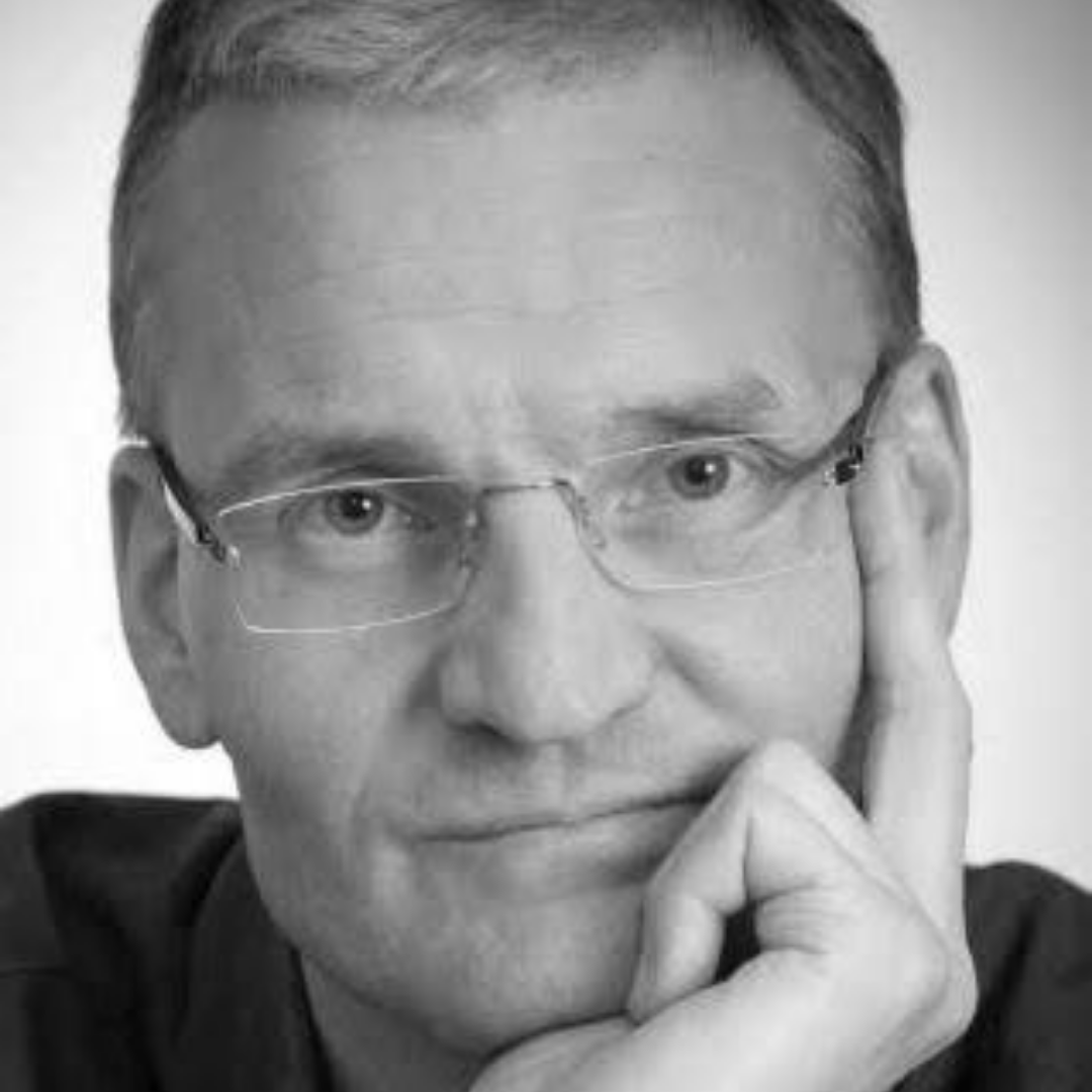 Philipp Hartmann headshot