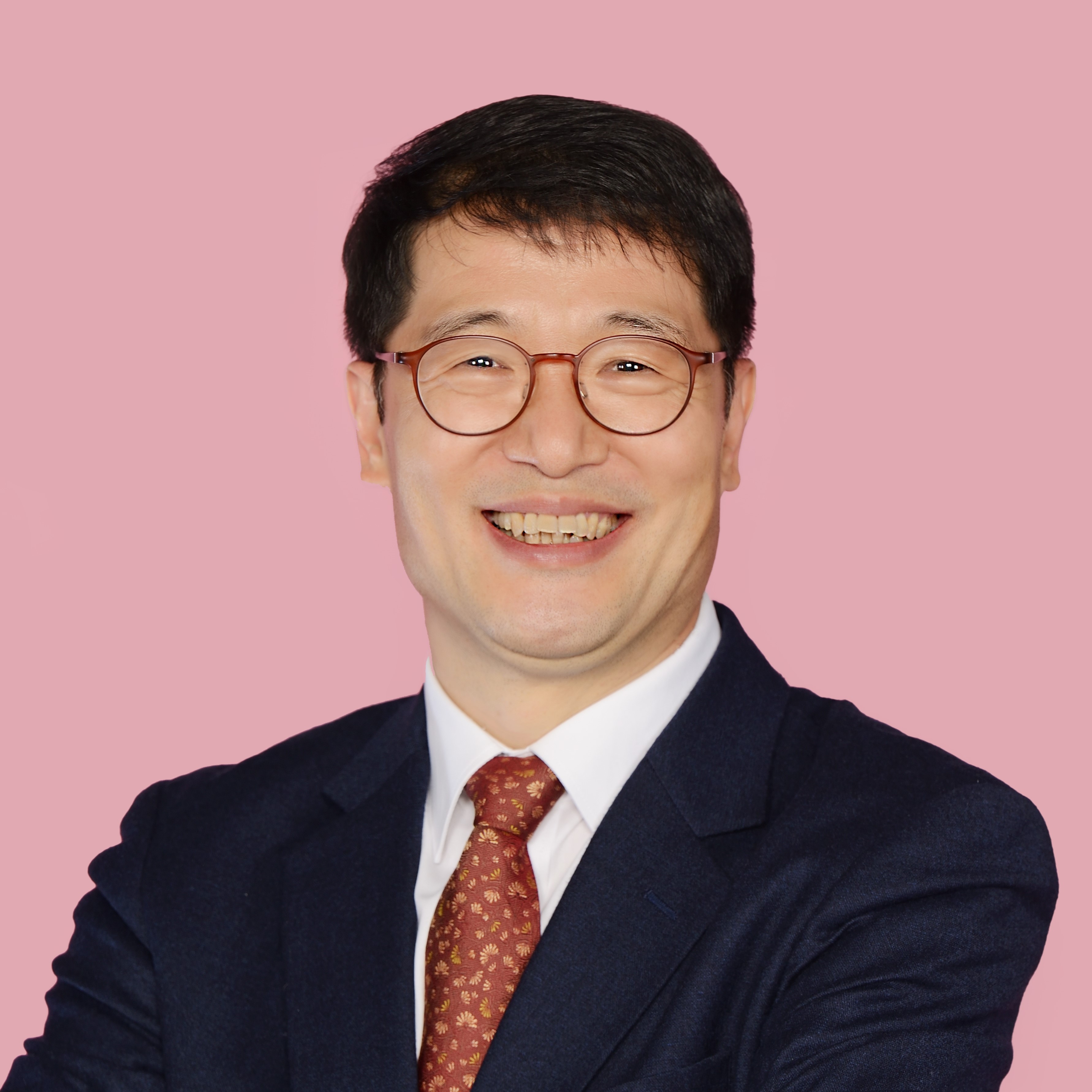 Deok Soon Hwang headshot