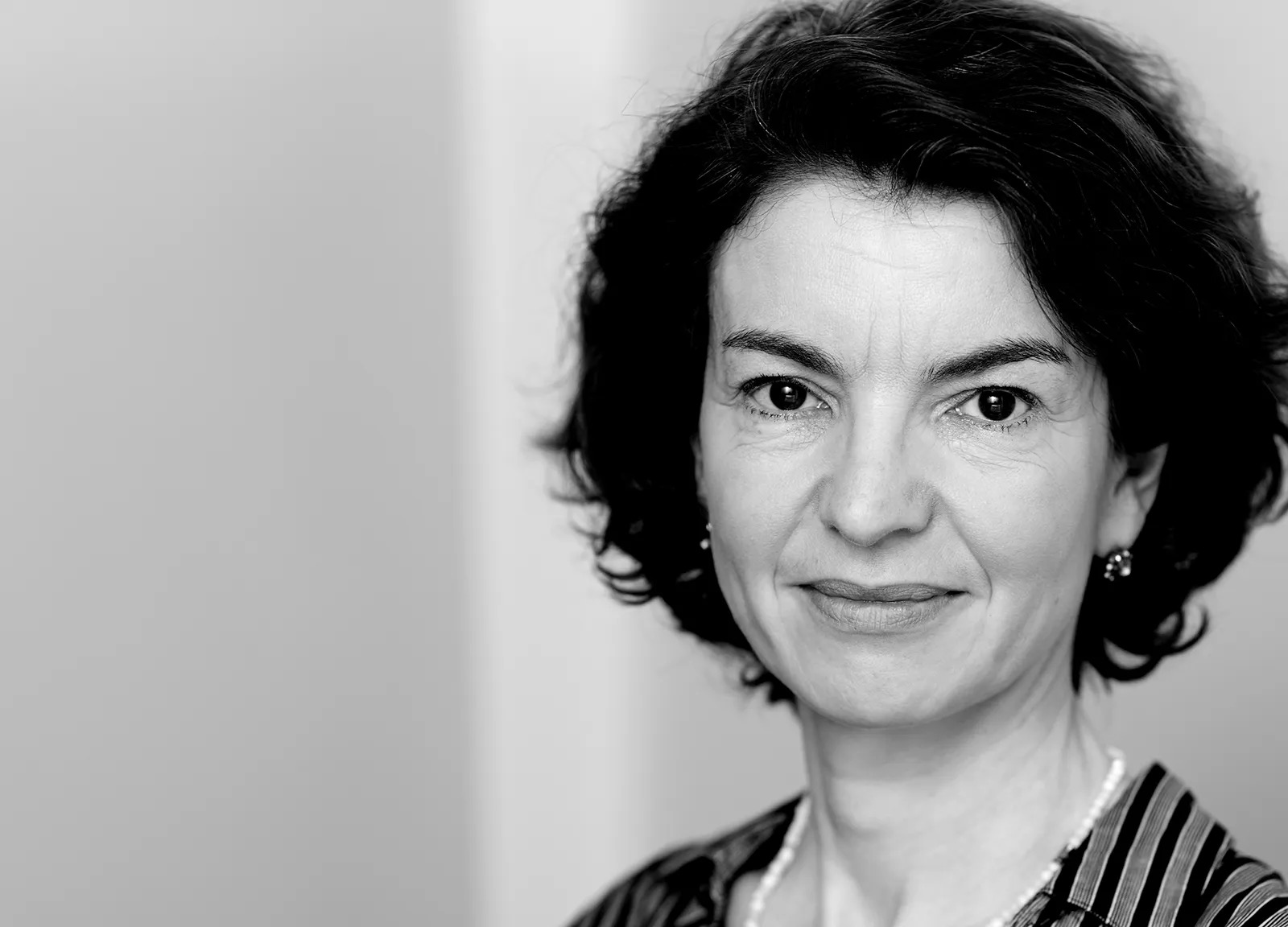 Black and white image of woman