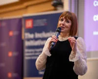 Cally Beaton headshot