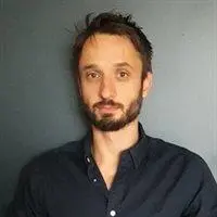 Tom Kirk