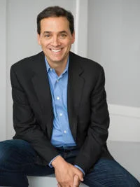 Daniel Pink headshot