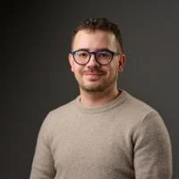 Dr Jon Cardaso-Silva (300 x 300 px)