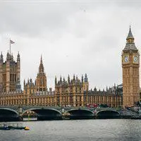 Image 5 - peter-thomas-hJi-j14HgXE-unsplash