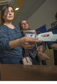 IraqWomenPortrait-500-707