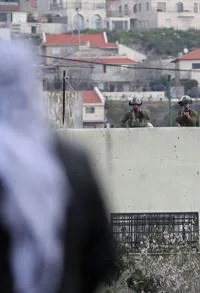 Leone Project 500x733