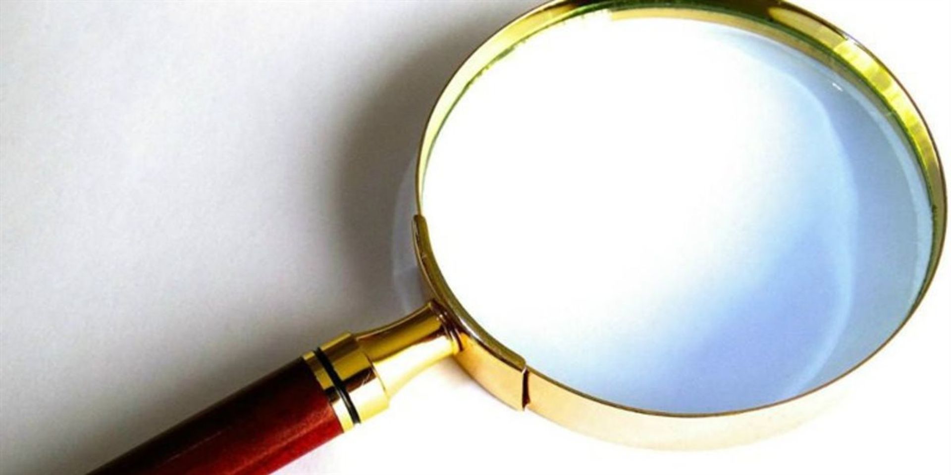 A magnifying glass.