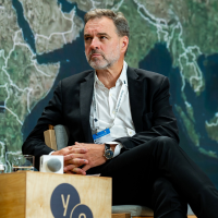Professor Niall Ferguson