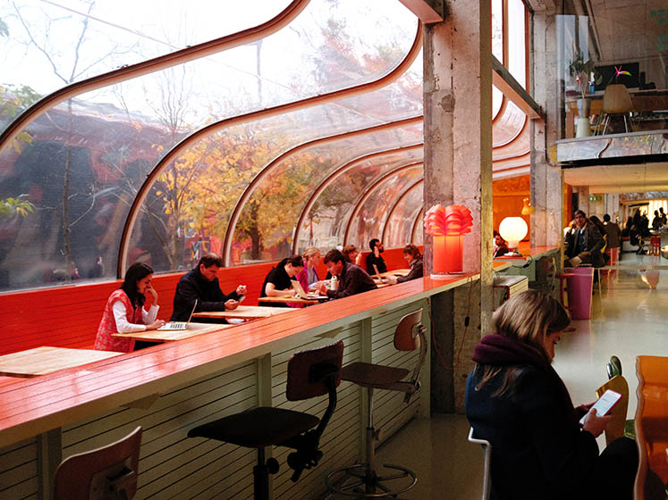 The Future of workplace 747x560