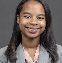 Yolanda Blavo headshot