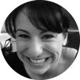 Image of Dr Lara Aknin smiling