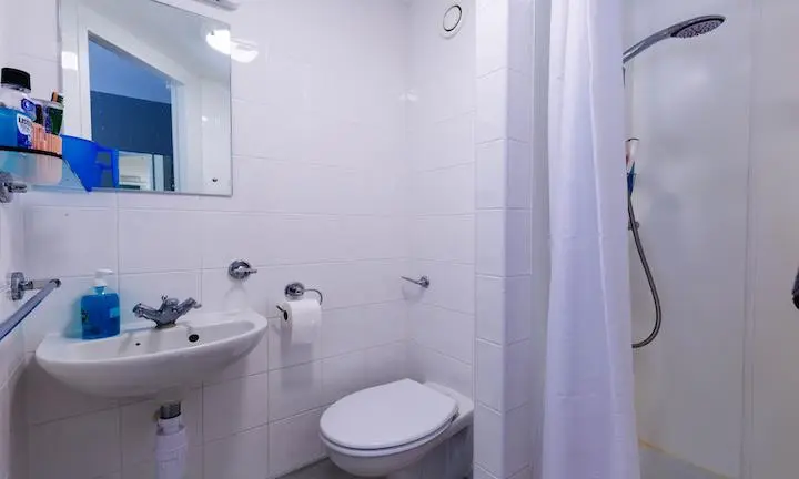 Lillian Knowles Single Ensuite