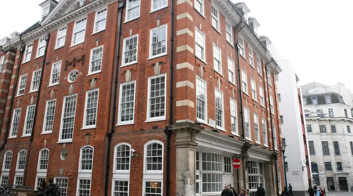 LSE campus building